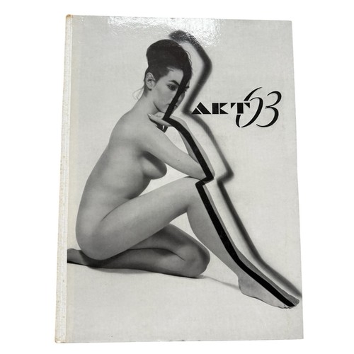 Akt buch nudes - akt,
