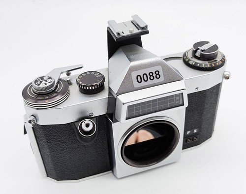 Praktica pl nova - -,