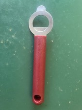 Tupperware 3195 Vintage Flaschenöffner ROT,selten, Im Netz nur In USA gefunden