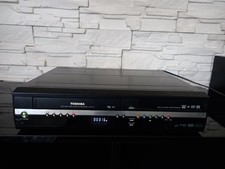 Toshiba RD-VX47 DVD/HDD/VHS Recorder Kombigerät