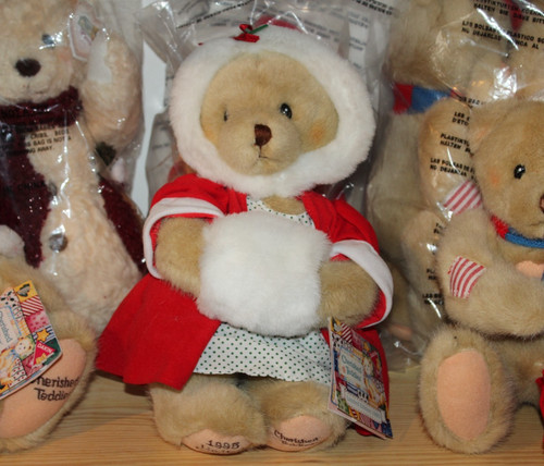 Cherished teddies dakin - teddies,