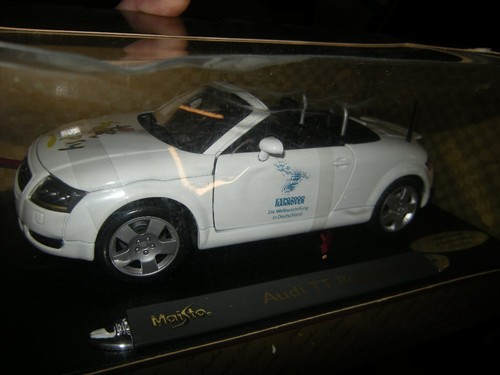 Maisto audi tt roadster - 1:18,