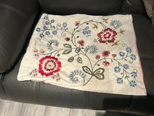 Ikea Alvine Flora besticktes