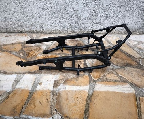 Schnalle rahmen hinten suzuki - hinten,