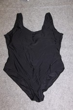 BADEANZUG SCHWIMMANZUG   GRÖSSE 52 SCHWARZ MIT SCHAUMSTOFF KÖRBCHEN CRUZ