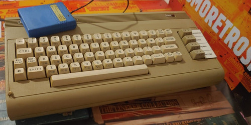 Commodore c64g brotkasten - 64,