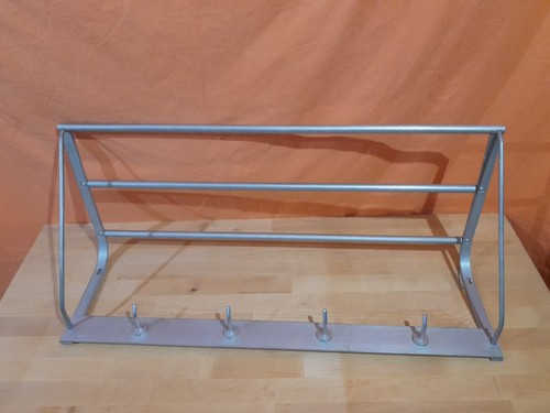 Wandgarderobe aus aluminium - aus,