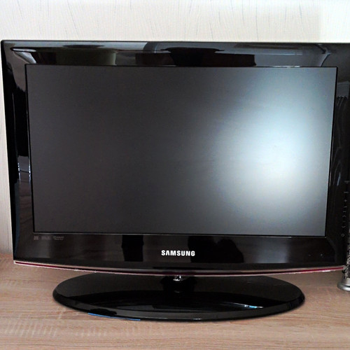 Samsung lcd 18zoll schwarz - samsung, tv