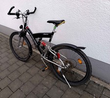 Kinder 26 Zoll Mountainbike,  Federgabel, Stoßdämpfer mittige Anhängung