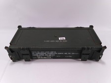 Munitionskiste oliv – stabile Stahlbox mit 4 Schnappverschlüssen & 2 Tragegriffe