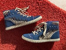 * Fornarina * luftige Leder-Sneaker * aufwändig gearbeitet * blau beige * Gr. 39