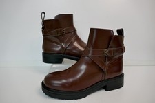 JOULES HACKLEY SCHOKOBRAUN