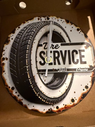 Reifenservice holz wanduhr - reifenservice,