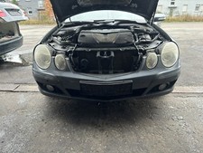 Mercedes Benz MB W211 MOPF Stoßstange VORNE 368 Grau