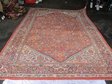 Antiker großer Teppich