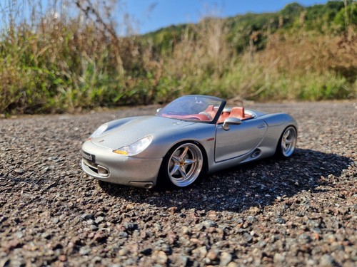 Porsche boxster tiefer - 1:18,