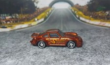 Hot Wheels  Porsche 911 Turbo RSR Custom, Umbau auf Real Riders,  Neuwertig.
