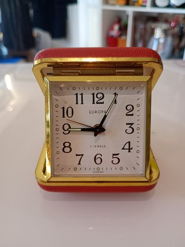Vintage europa reisewecker - vintage,