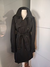 Burberry London Trenchcoat 2