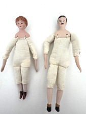 Maßstab 1:12 Puppenhaus Miniatur Keramik  Porzellan 2 Puppen Vintage