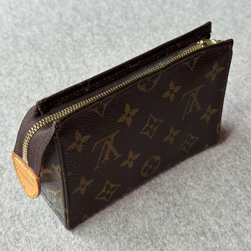Louis vuitton poche toilette - louis,