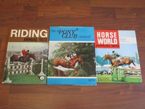 Bundle horse pony annuals - &,