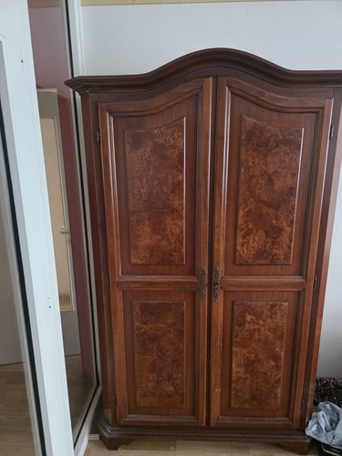 Großer kleiderschrank - großer,