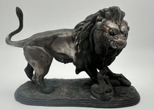 Vintage Guss Metall Löwe Kampf mit einer Schlange versilbert Schreibtisch Deko