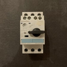 Siemens Motorschutzschalter3RV1021-1JA10 7-10A Guter Gebrauchter Zustand