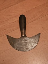 Alter Blanchard Paris Halbmondmesser  Lederwerkzeug  Halbmondmesser für Sattler