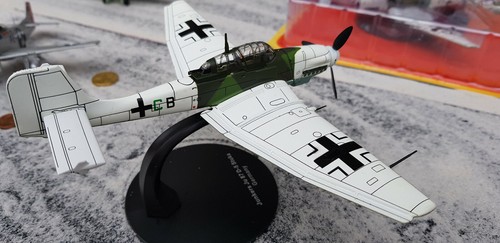 Junkers 87 stuka ww2 - , ju
