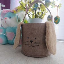 Henkelkorb Hase Korb für Geschenke mit Hasengesicht Filz braun H28cm Ø14 cm