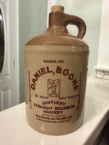 Vintage 1976 daniel boone - vintage,