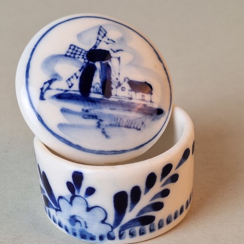 Miniatur porzellan dose - dose, m