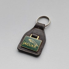 Vintage Jaguar Gold Leaper auf