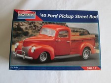 Monogram 2720 Bausatz 40 Ford