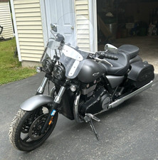 TRIUMPH THUNDERBIRD STORM 1700