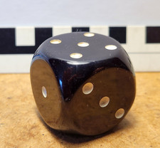 Würfel Bakelit DDR Sammler grün 3,3cm