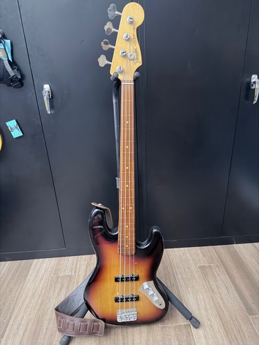 Fender jaco pastorius fretless - fender,