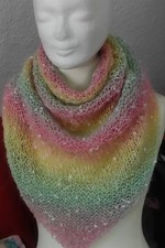 Handgestricktes Tuch