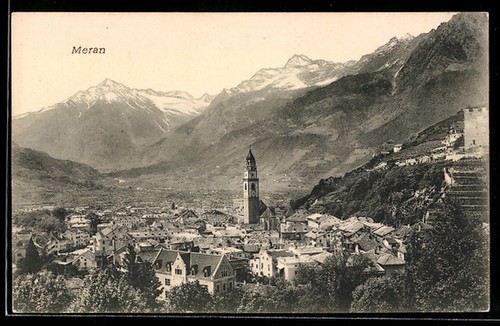 Meran teilansicht mit kirche - mit,