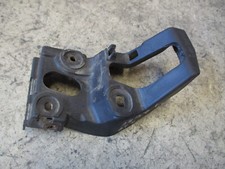 Kotflügelhalter vorne links Audi A4 B7 8E Halter Kotflügel 8E0853921D