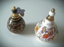 2x griechische Mythologie Parfümflacon Parfum bemalt auf Keramik Flakon* Vintage
