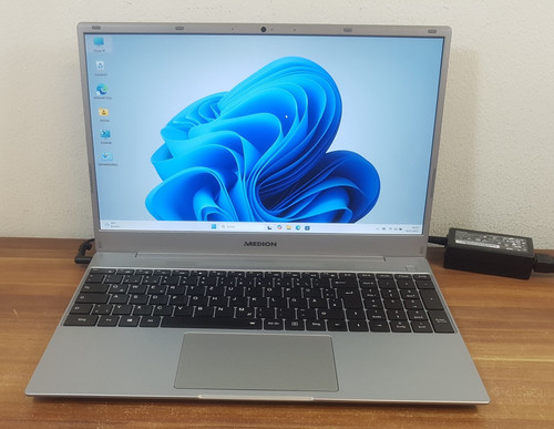 Medion akoya intel i3 - intel,