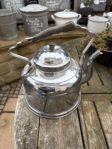 Antiker wasserkessel vintage - wasserkessel,