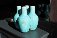 Vasen. Keramik. Craquele - Glasur. Raku Technik. Japan. Antik. Vier Flaschen.
