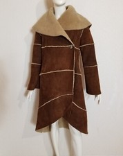 Aigner sehr schöner schlichter femininer kuscheliger Lammfell Mantel Leder Fell