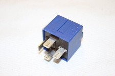 001881 SMART ForTwo 450 RELAIS RELAY 12V 40A für RELAISBOX unter FAHRERSITZ 691