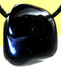 ONYX    Trommelstein   gebohrt