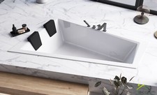 große Badewanne Eckwanne Slim